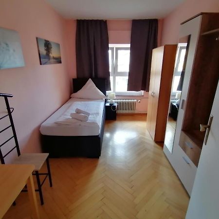 La Stella Hotel Süßen Kültér fotó