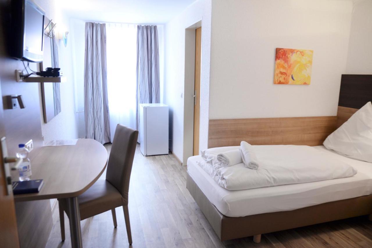 La Stella Hotel Süßen Kültér fotó